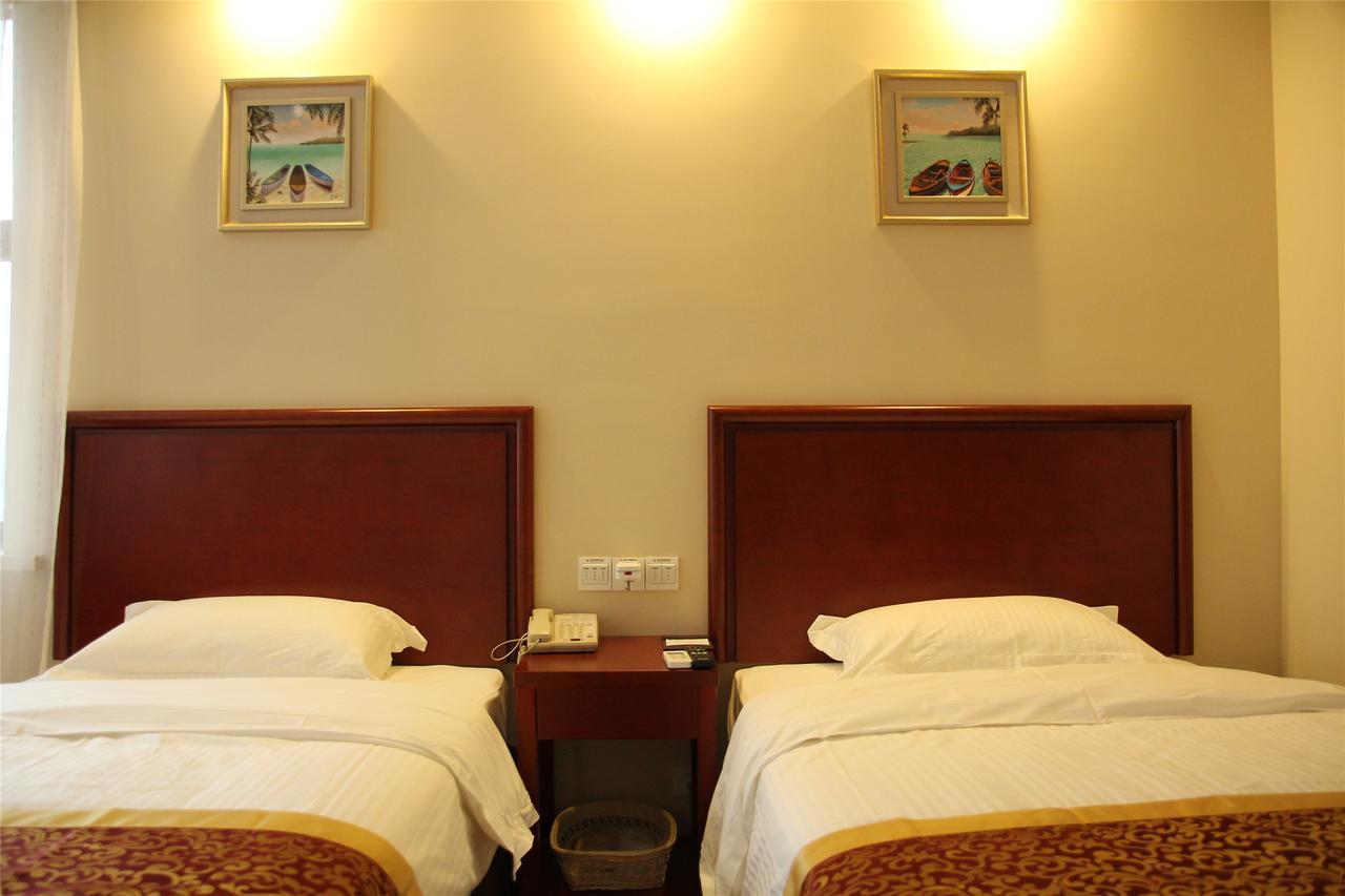 Greentree Inn Liaoning Dalian Development Zone Jinma Road Pedestrian Street Express Hotel Exterior foto